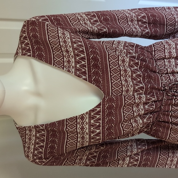 Lush Romper Long Sleeve, Skort-style Skirting EUC Size Sm-Med - Picture 4 of 14